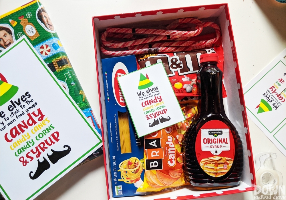 elf-food-groups-gift-idea-wide-5 The gift box full of elf food with the printable elf card in the box.