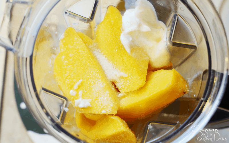 Mango Banana Smoothie